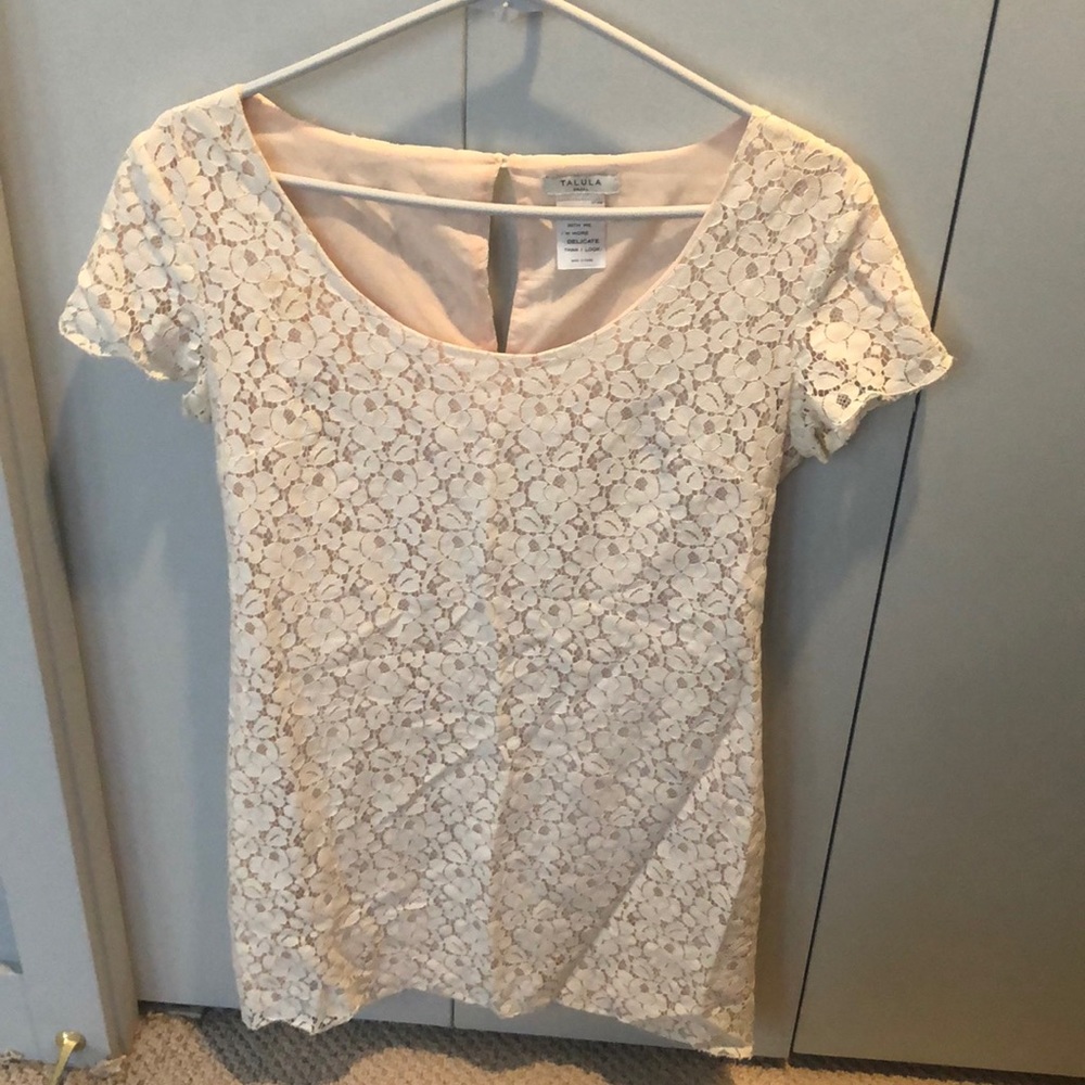 Pretty lace short sleeve dress